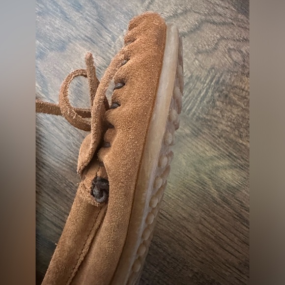 Minnetonka Kilty Kids Moccasin - Picture 2 of 6